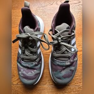 Kids ADIDAS Green NWOT Camouflage Sneakers